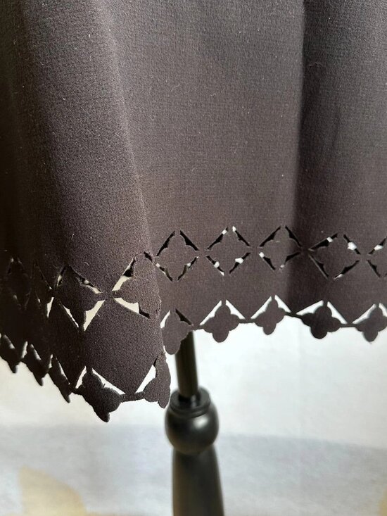 Ann Taylor Loft dress Women 8 Little Black LBD Sleeveless Cut Out Lace cocktail - Picture 4 of 6